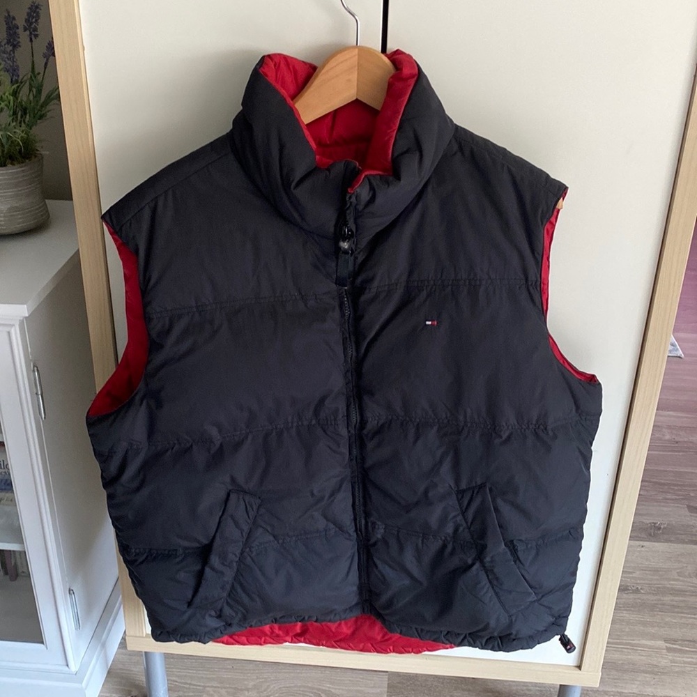 Tommy Hilfiger reversible puffer men’s vest